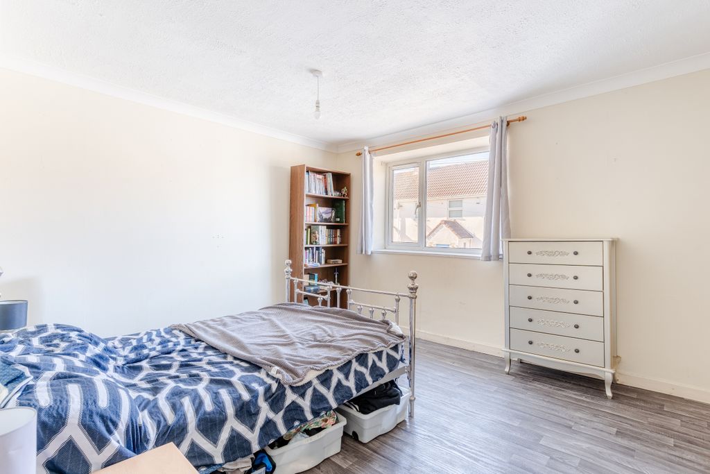 Property photo 2 of 14 2