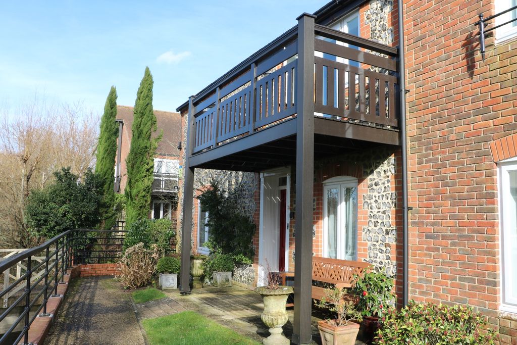Property photo 2 of 20 Img_4828