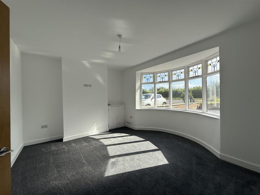 Property photo 2 of 13 Img_5601.Jpg