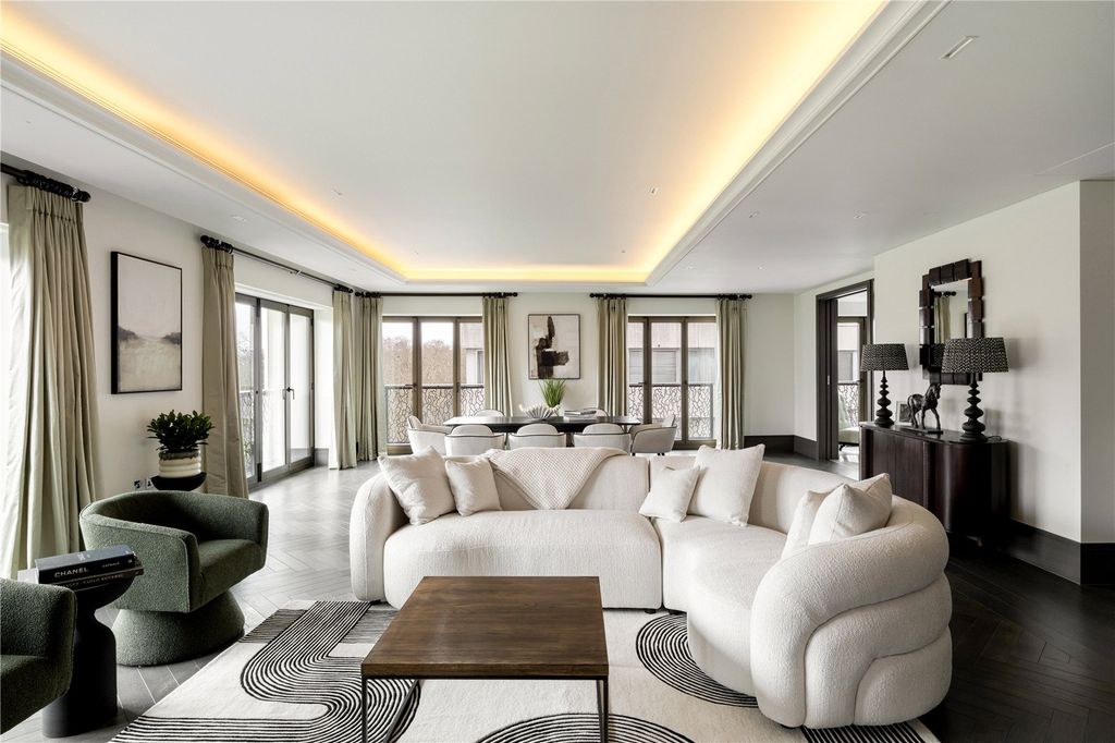 Additional image 4 of 3 bed flat for saleAshburton Place, London W1J