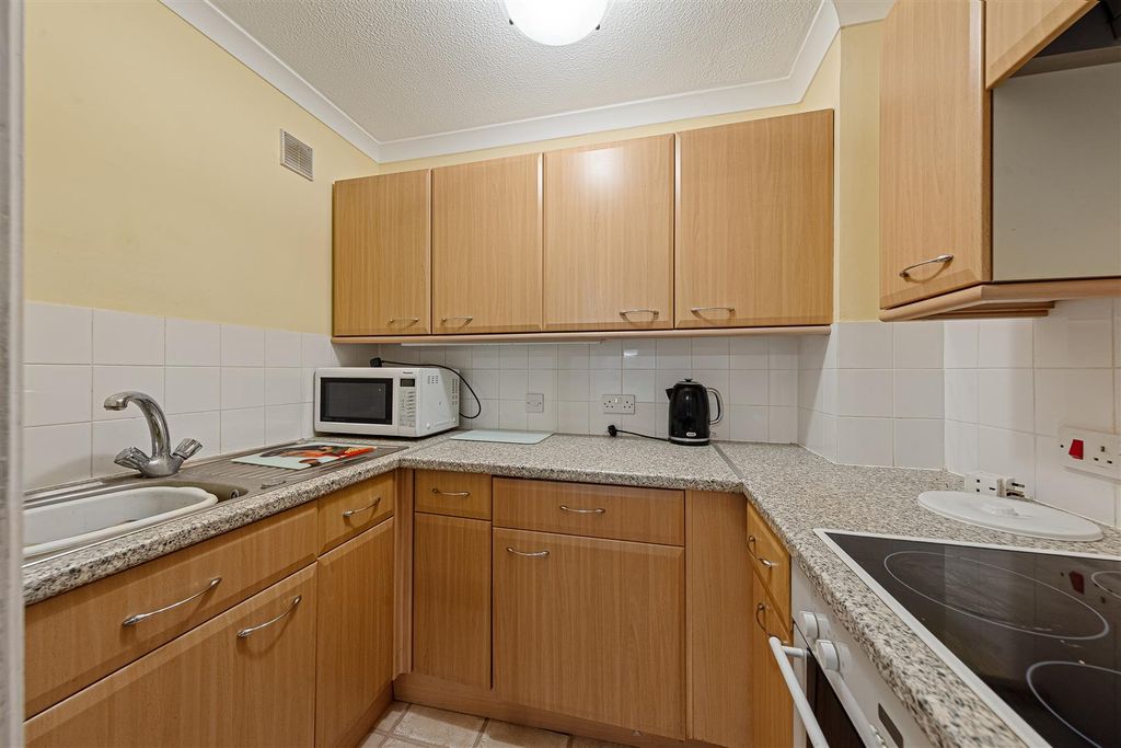 Property photo 3 of 9 094A8850.Jpg