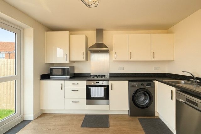 Property photo 2 of 11 Image