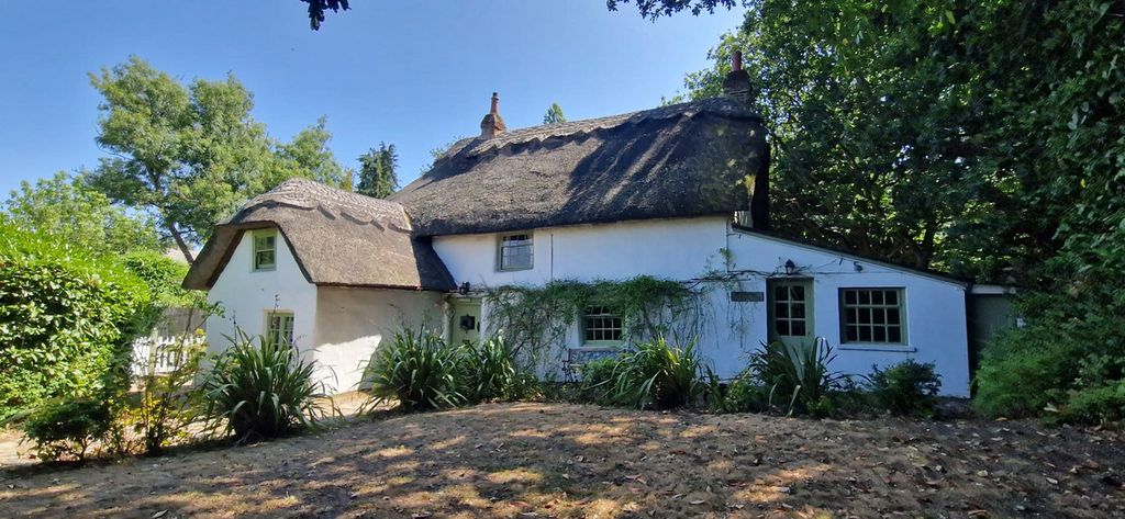 Property photo 1 of 27