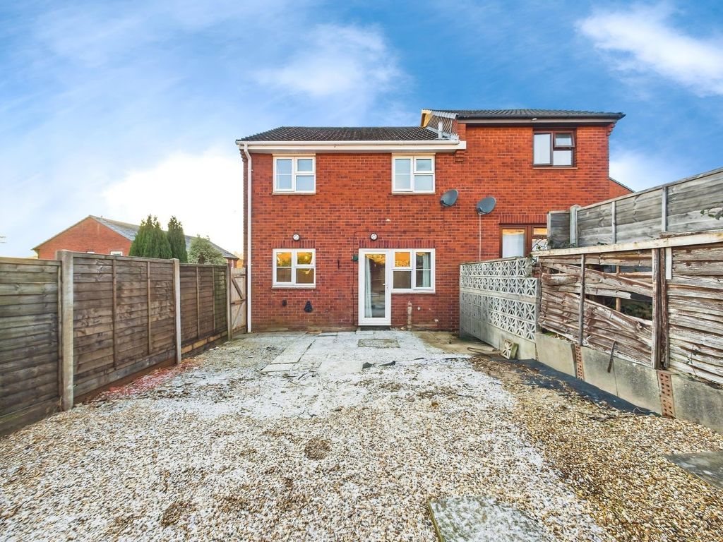 Property photo 1 of 8