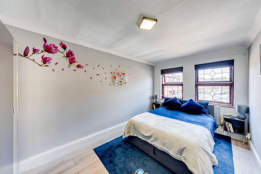 Property photo 3 of 26 A7S07950Hdr