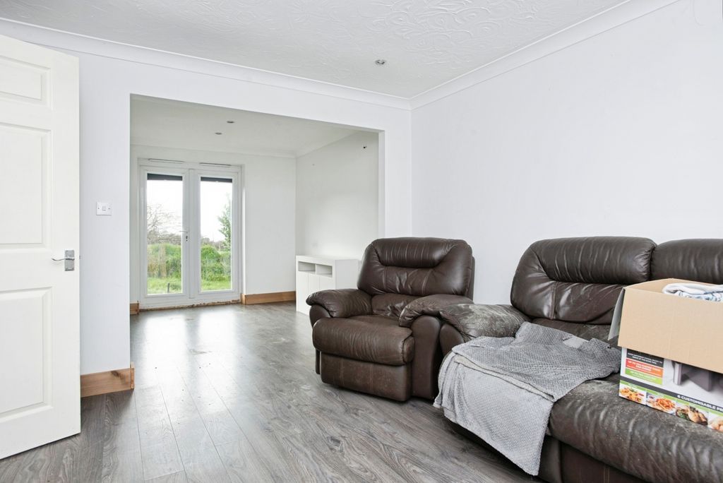 Property photo 2 of 14 Pbox-Img.Jpg