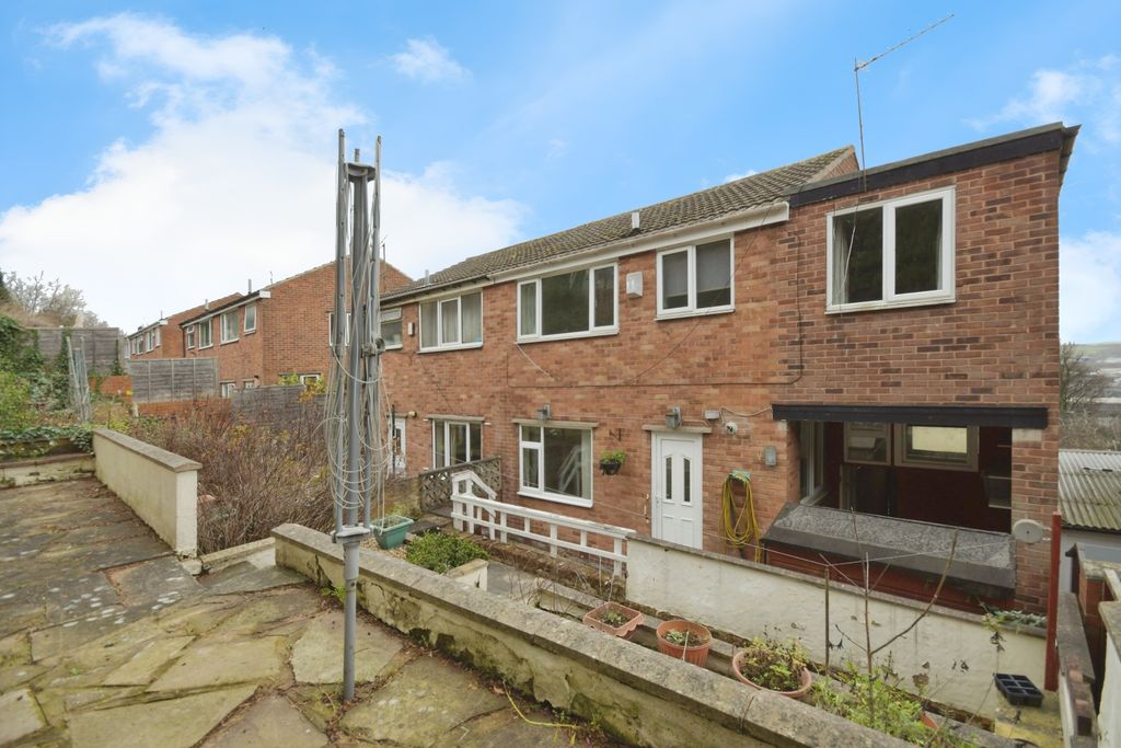 Property photo 2 of 14