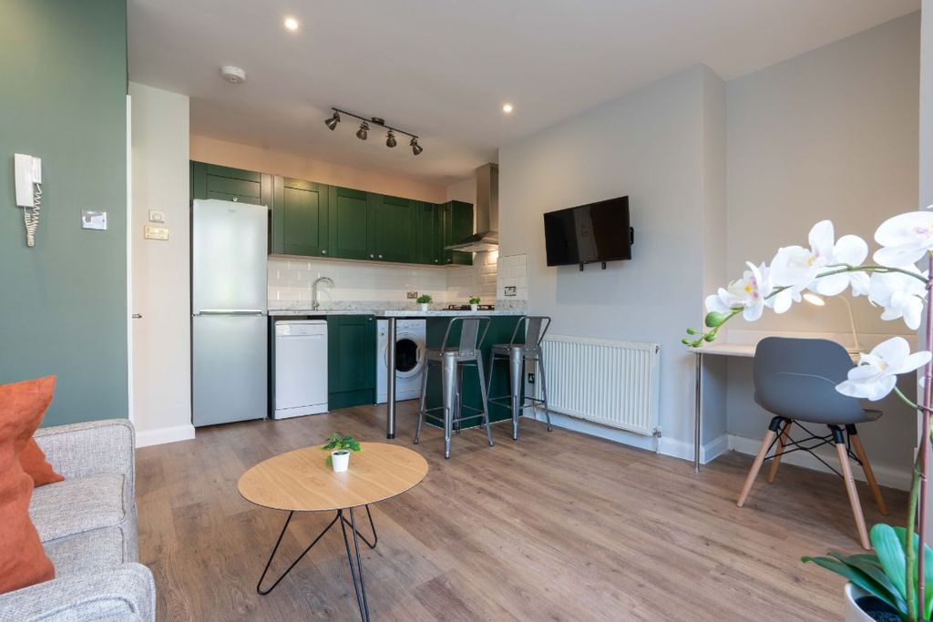 Property photo 2 of 5 20Kgf2 - Living Area /Kitchen