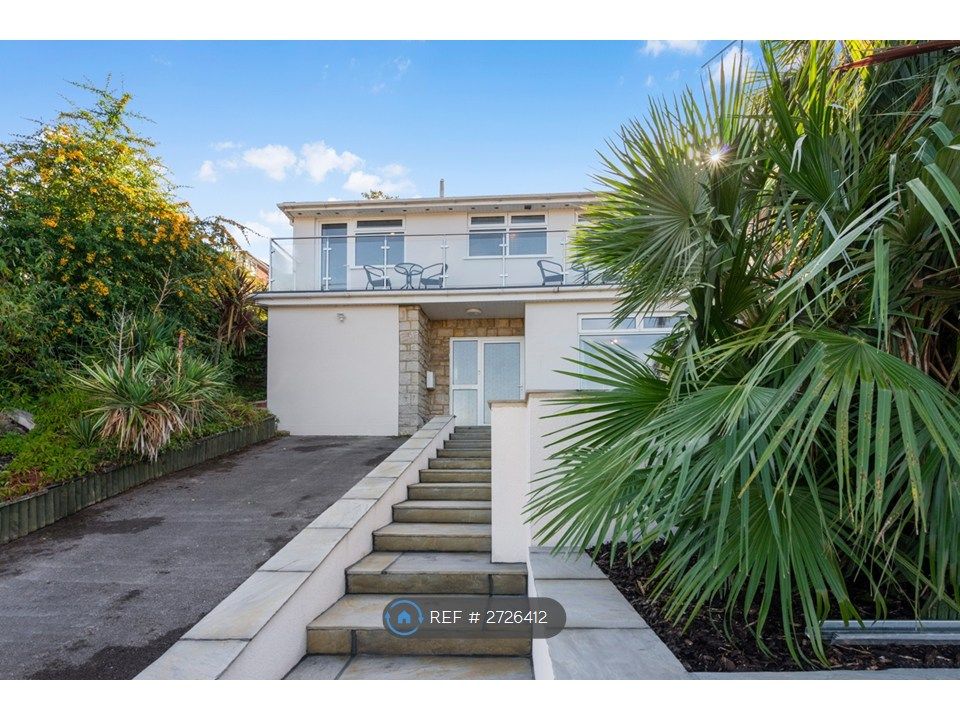 Property photo 1 of 27