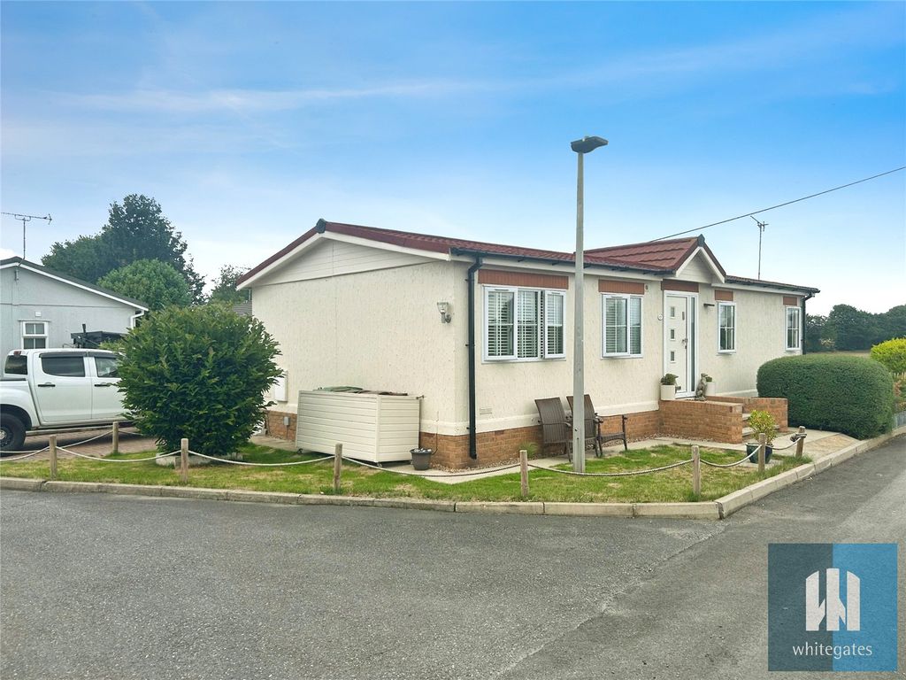 Property photo 1 of 27 Picture No. 33