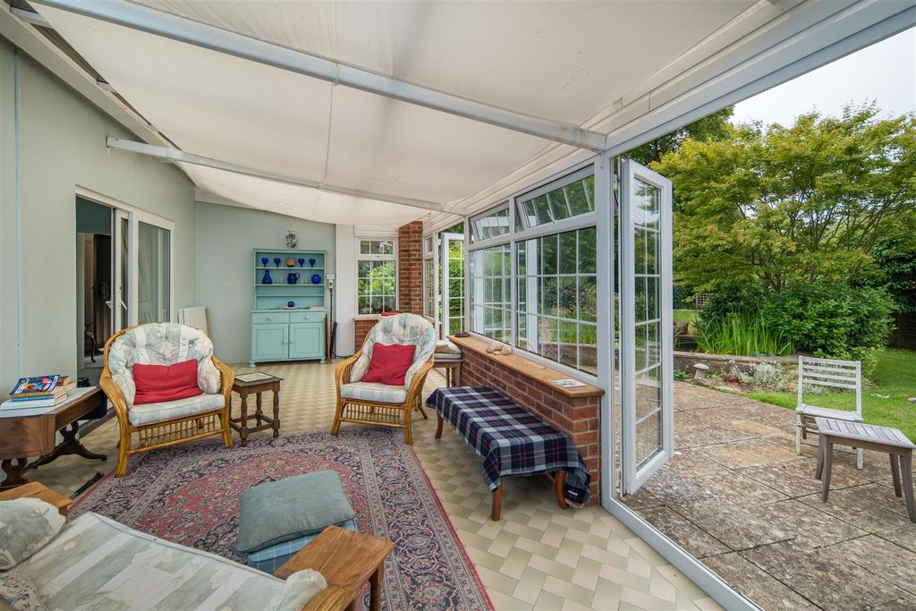 Property photo 3 of 39 Conservatory
