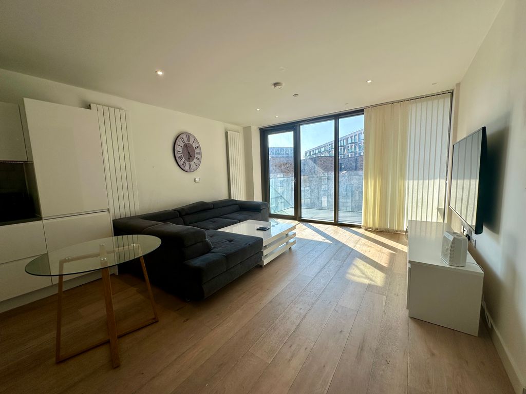 Property photo 1 of 9