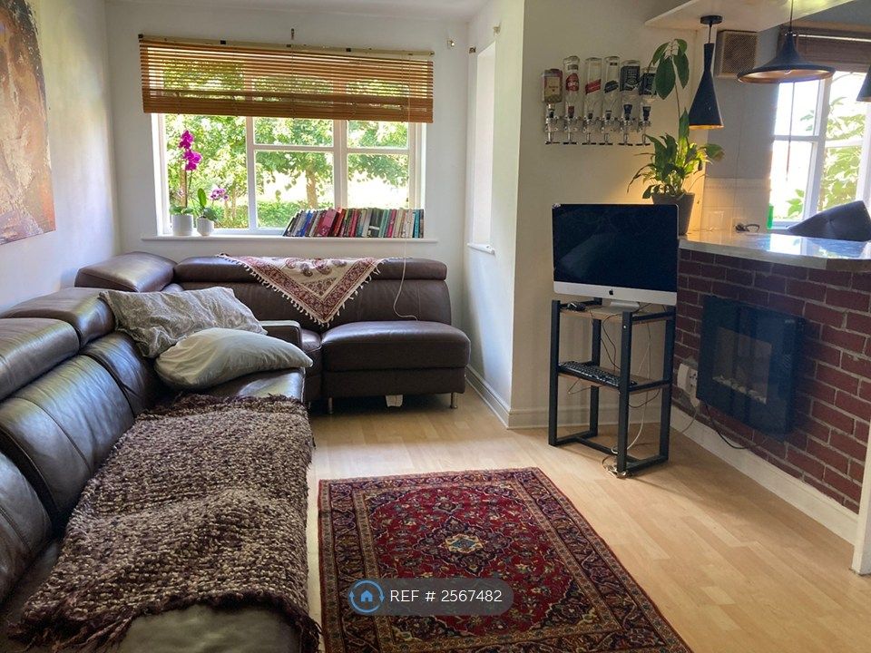 Property photo 3 of 15