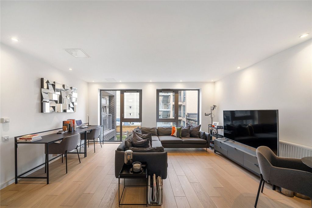 Property photo 1 of 17 Picture No. 06