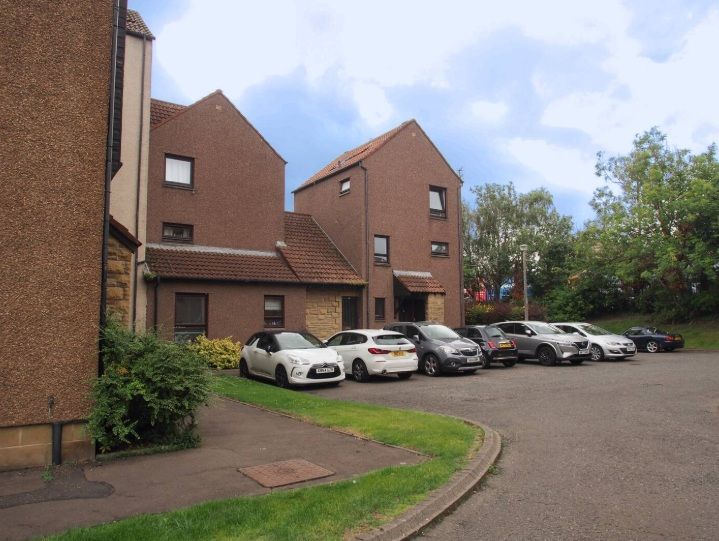 Property photo 2 of 10 Photo 2