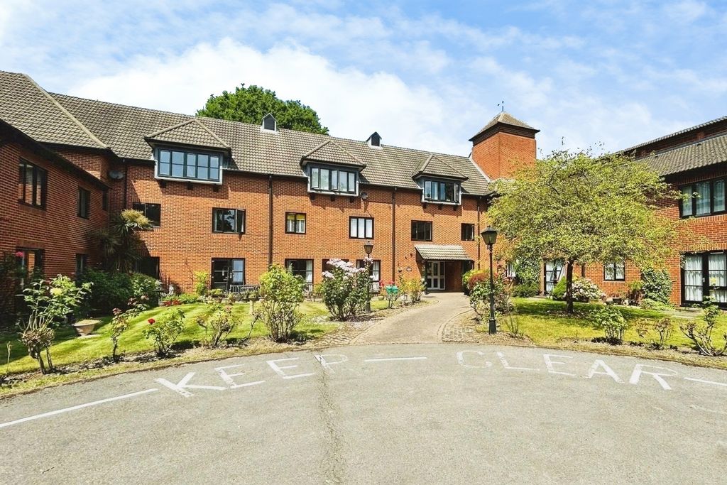 Property photo 1 of 10 Pbox-Img.Jpg