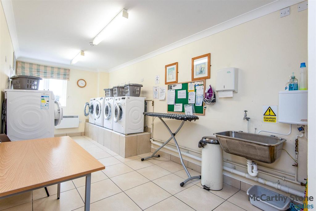 Additional image 15 of 2 bed flat for saleCaen Stone Court, Queen Street, Arundel BN18