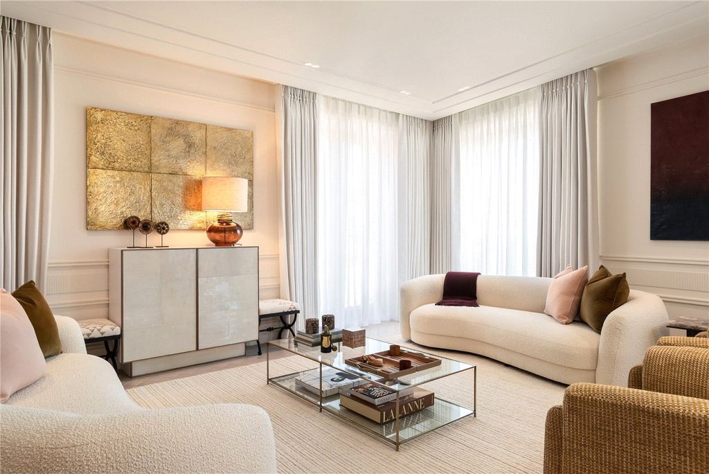 Property photo 3 of 22 Reception Room