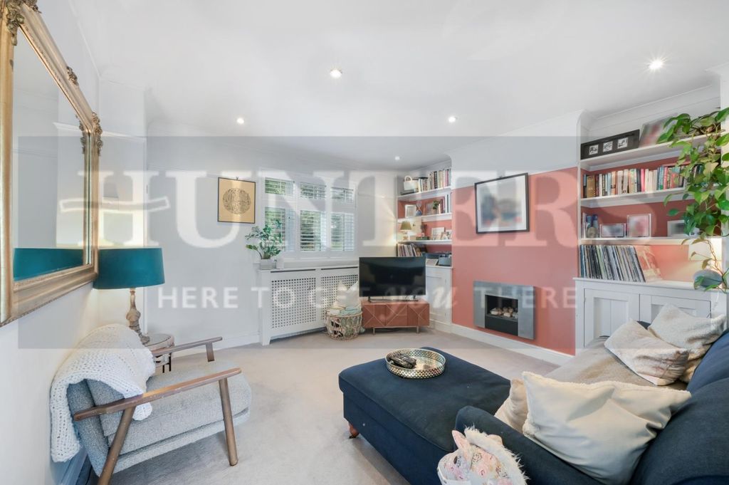 Property photo 2 of 8 Ewell Road  (8 From 13)-7.Jpg