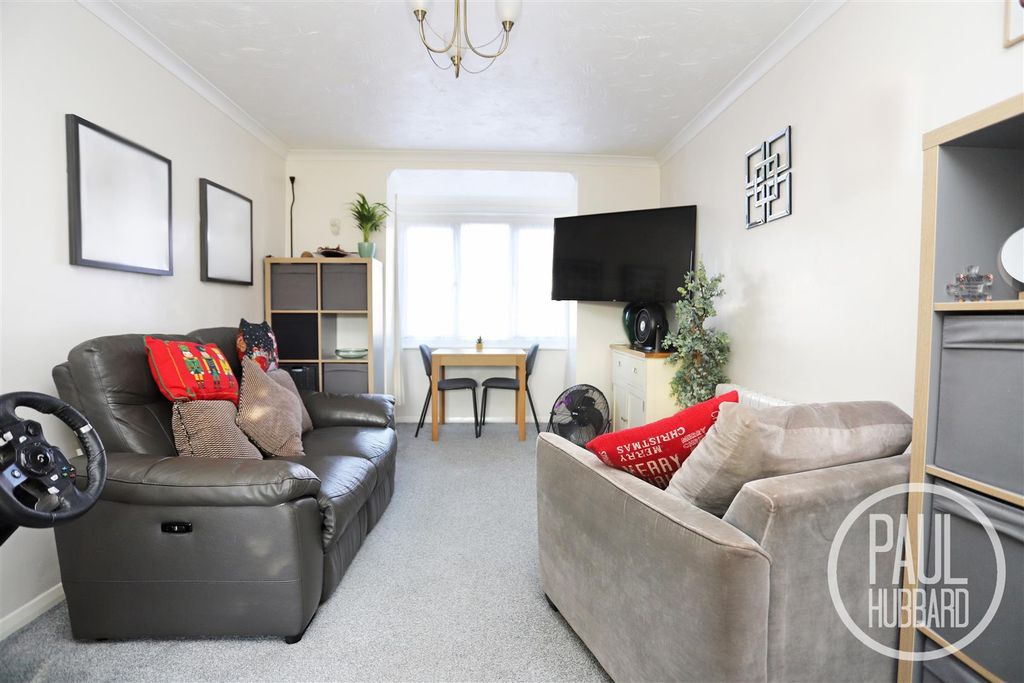 Property photo 2 of 12 Img_9539.Jpg