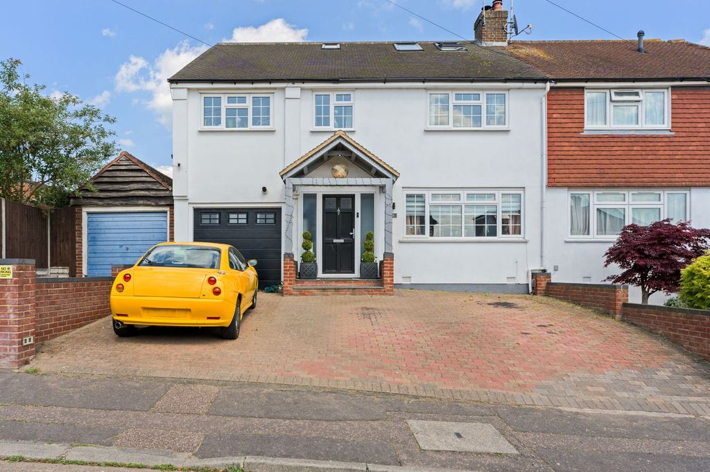 Property photo 1 of 23
