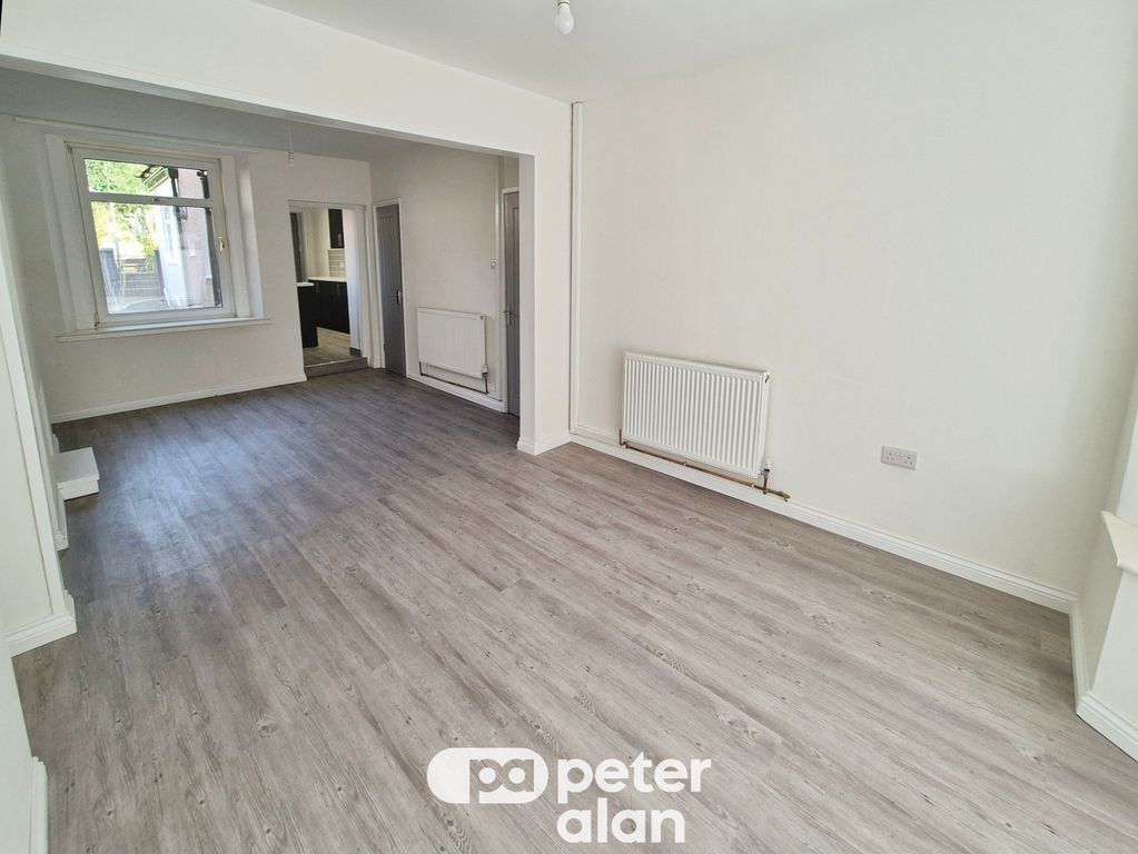 Property photo 3 of 16 Image