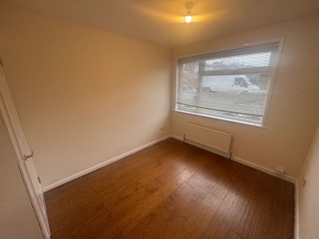 Property photo 3 of 9 Image