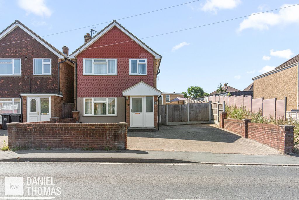 Property photo 1 of 30