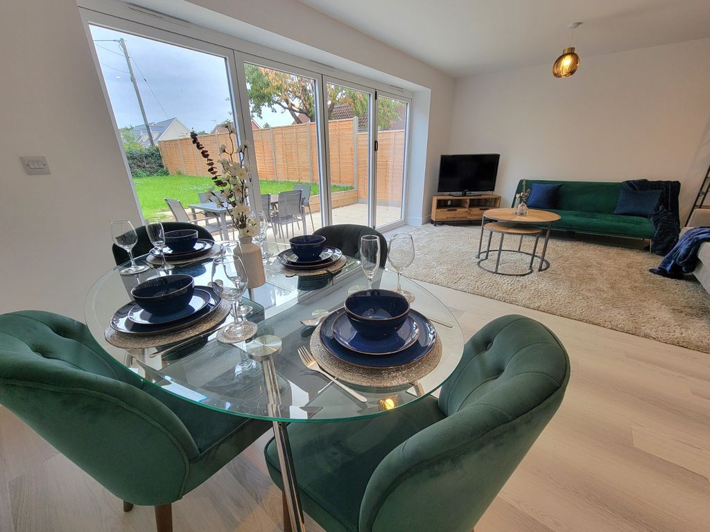 Property photo 2 of 14 Indicative