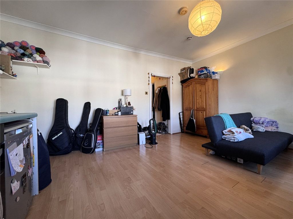 Property photo 2 of 6 Picture No. 04