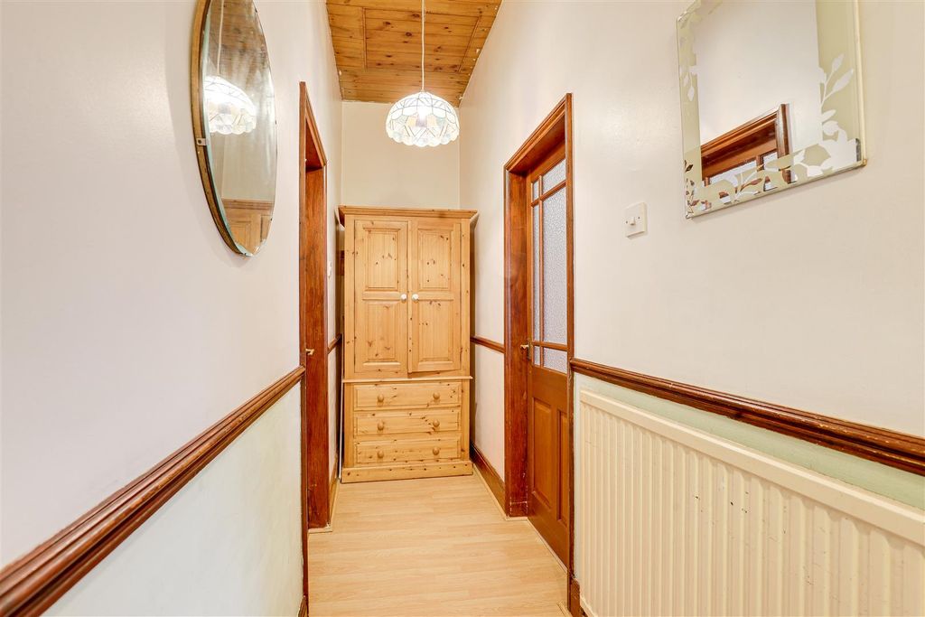 Property photo 2 of 16 6603.Jpg