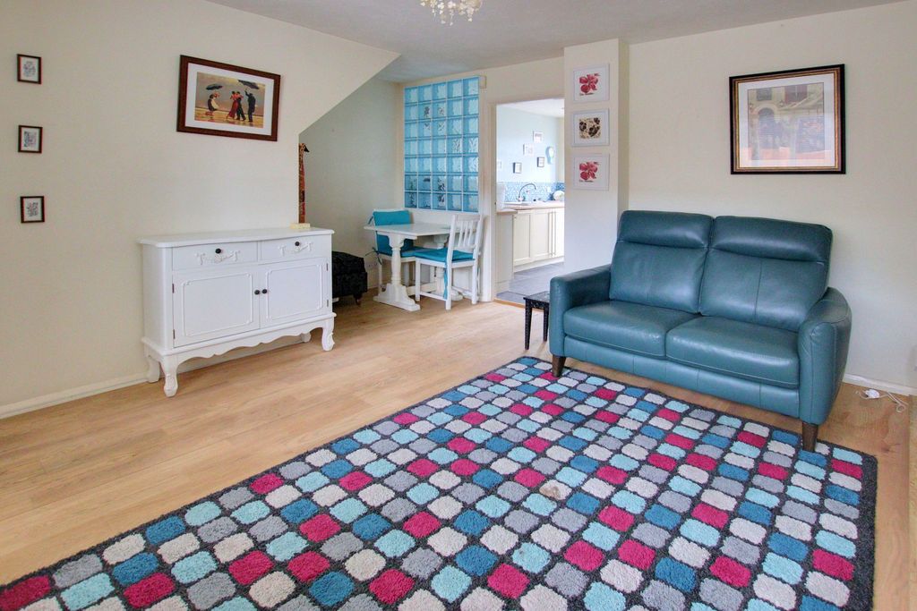 Property photo 3 of 14