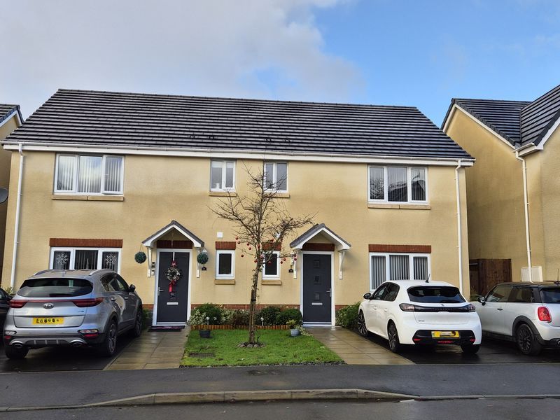 Property photo 1 of 12 Photo 12