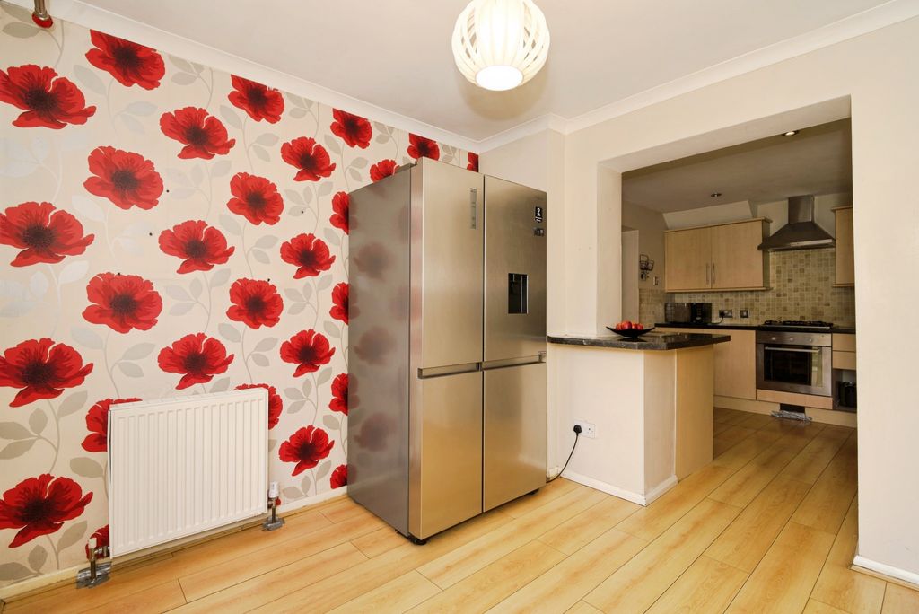 Additional image 6 of 4 bed semi-detached house for saleCrossley Lane, Huddersfield HD5
