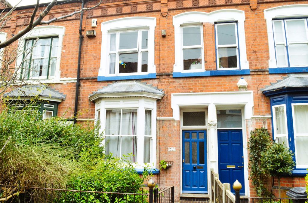Property photo 1 of 11