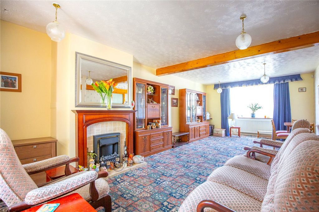 Property photo 2 of 17 Picture No. 06