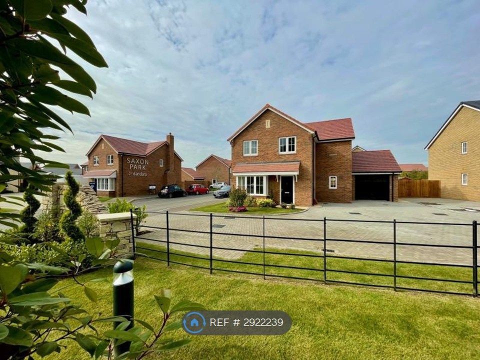 Property photo 1 of 16 Outside