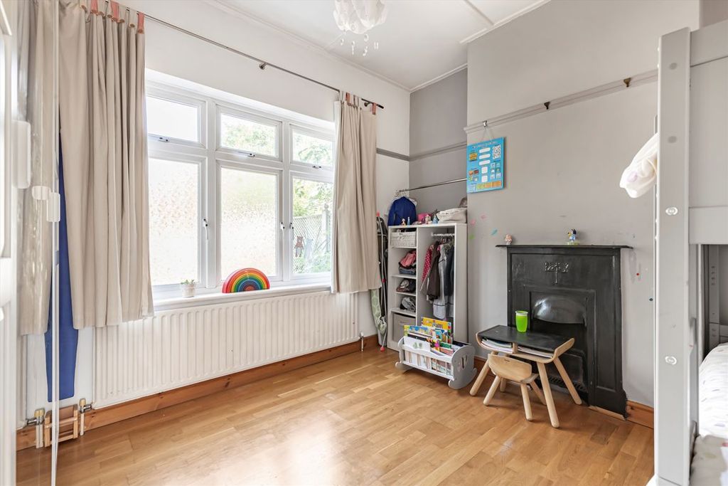 Property photo 2 of 7