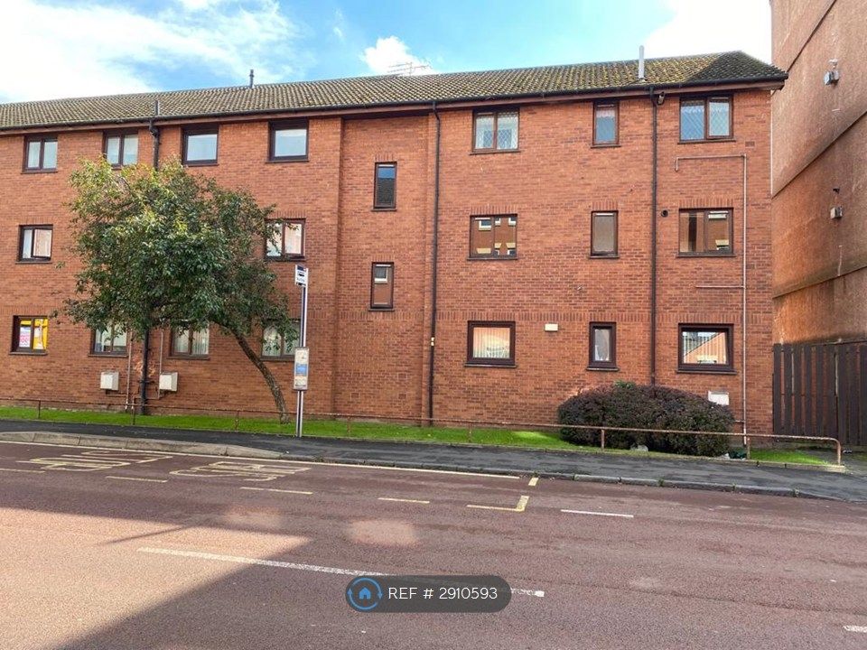 Property photo 2 of 13
