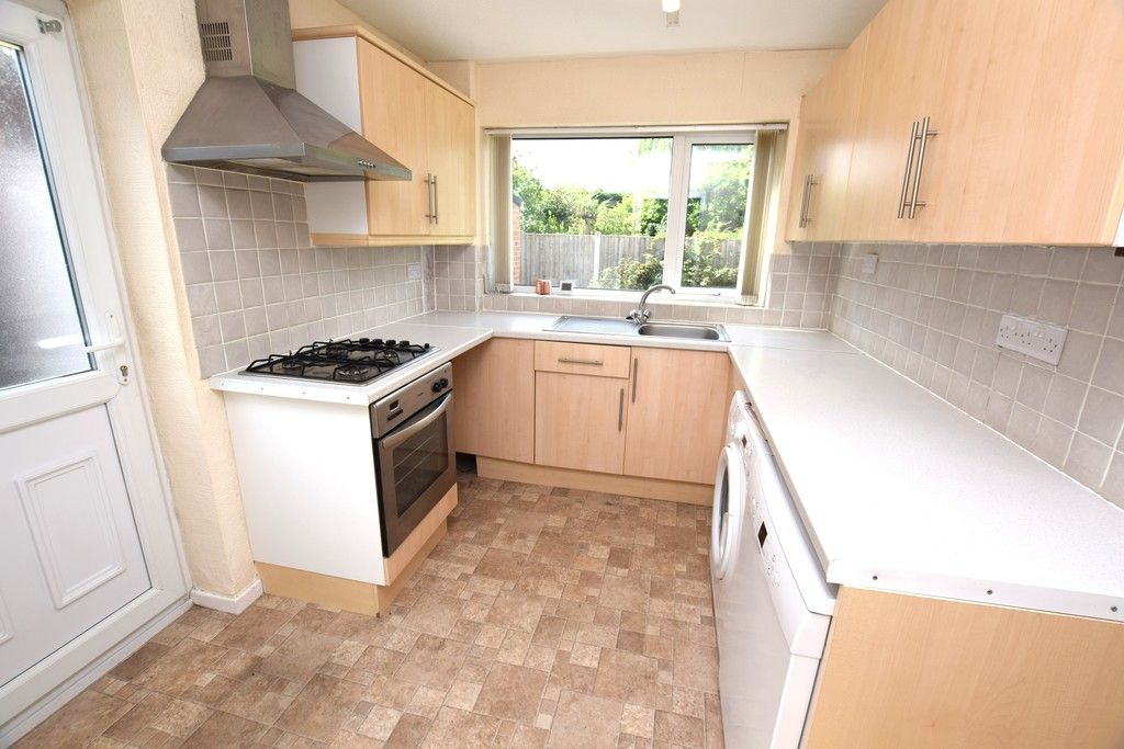 Property photo 3 of 13 Kitchen