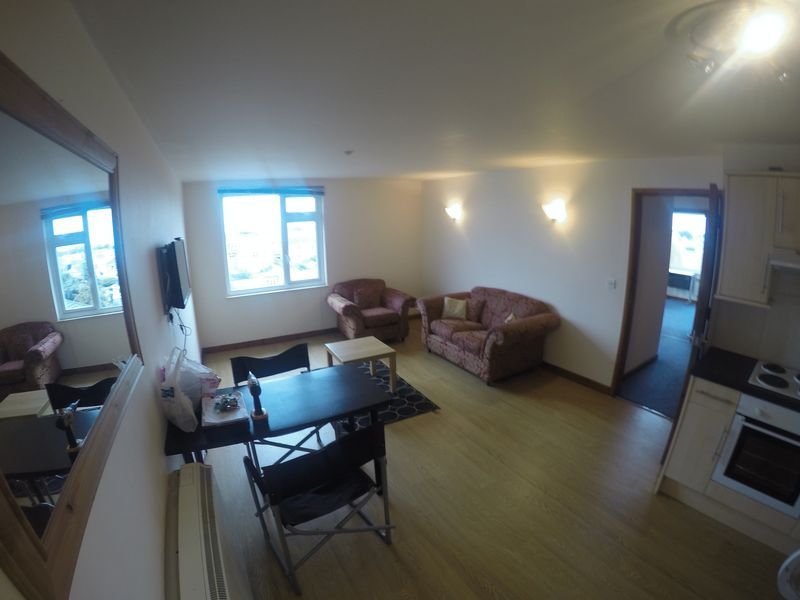 Property photo 2 of 9 Photo 1