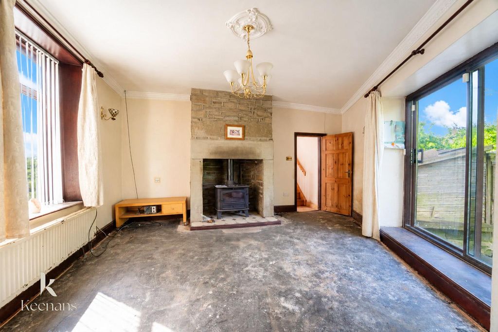 Property photo 3 of 18 m-01.Jpg