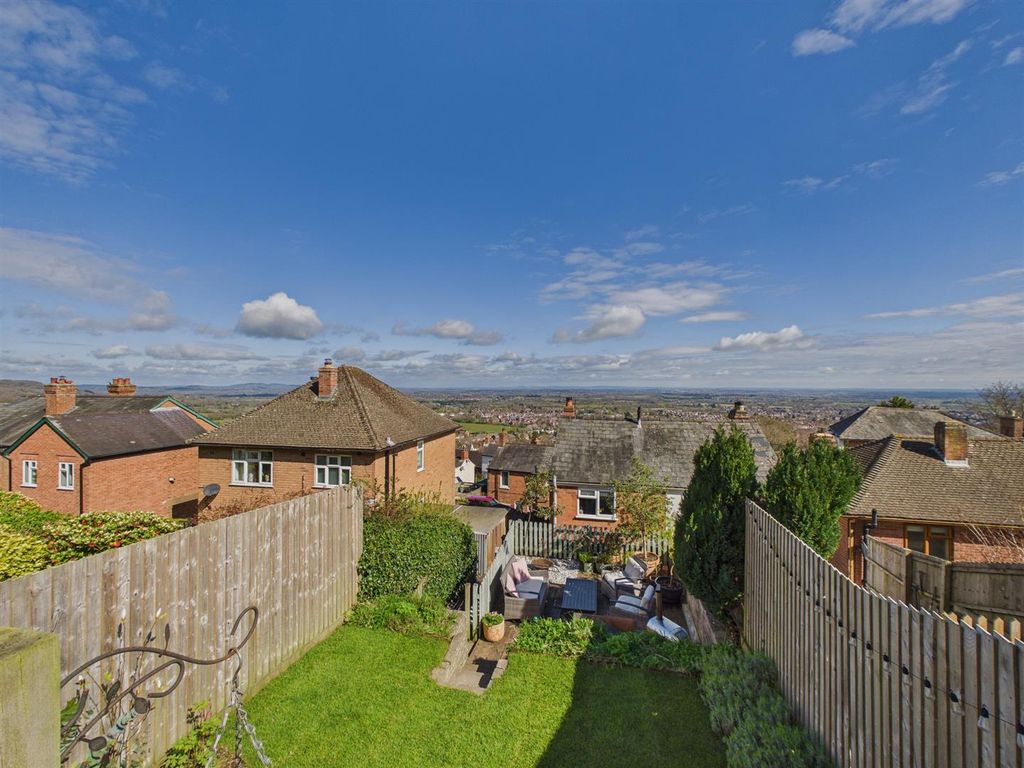 Property photo 3 of 25 Cam03972G0-Pr0317-Still025.Jpg