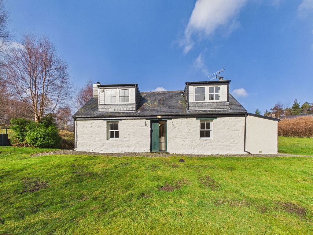 Property photo 1 of 27