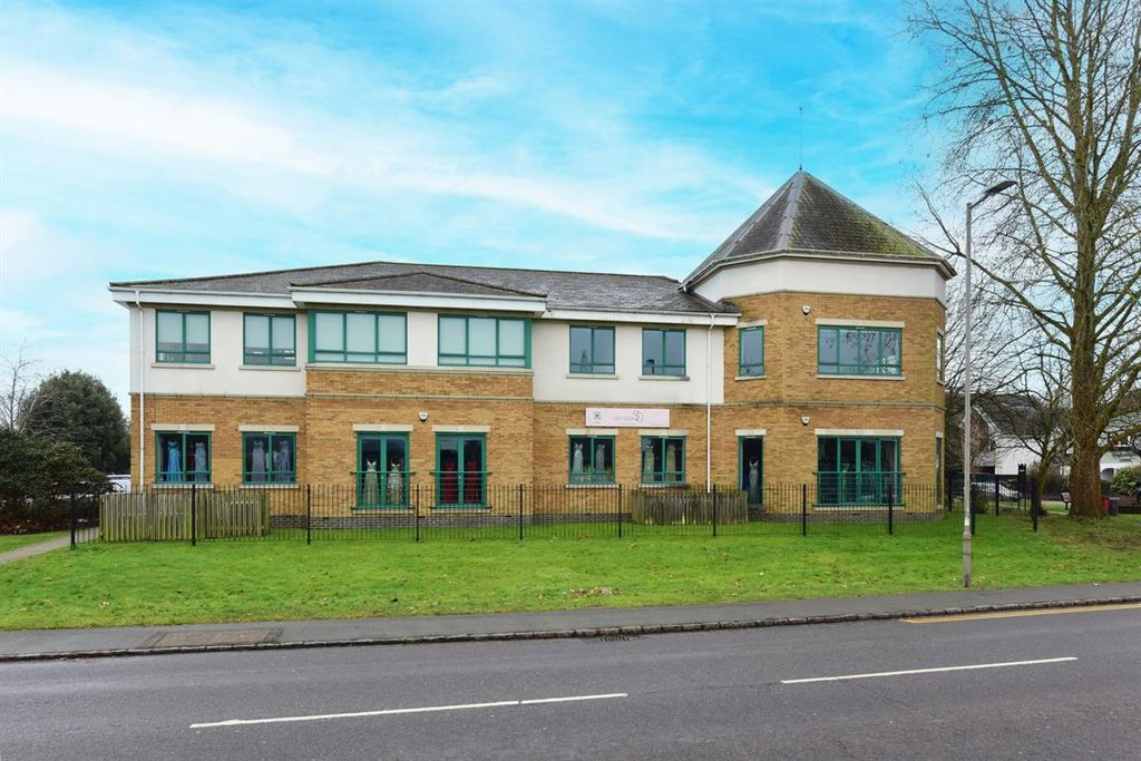 Property photo 3 of 3 Photo