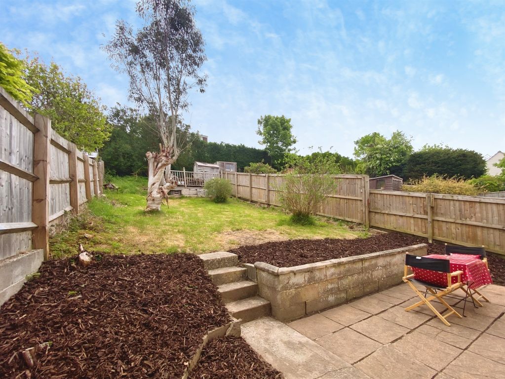 Property photo 2 of 19