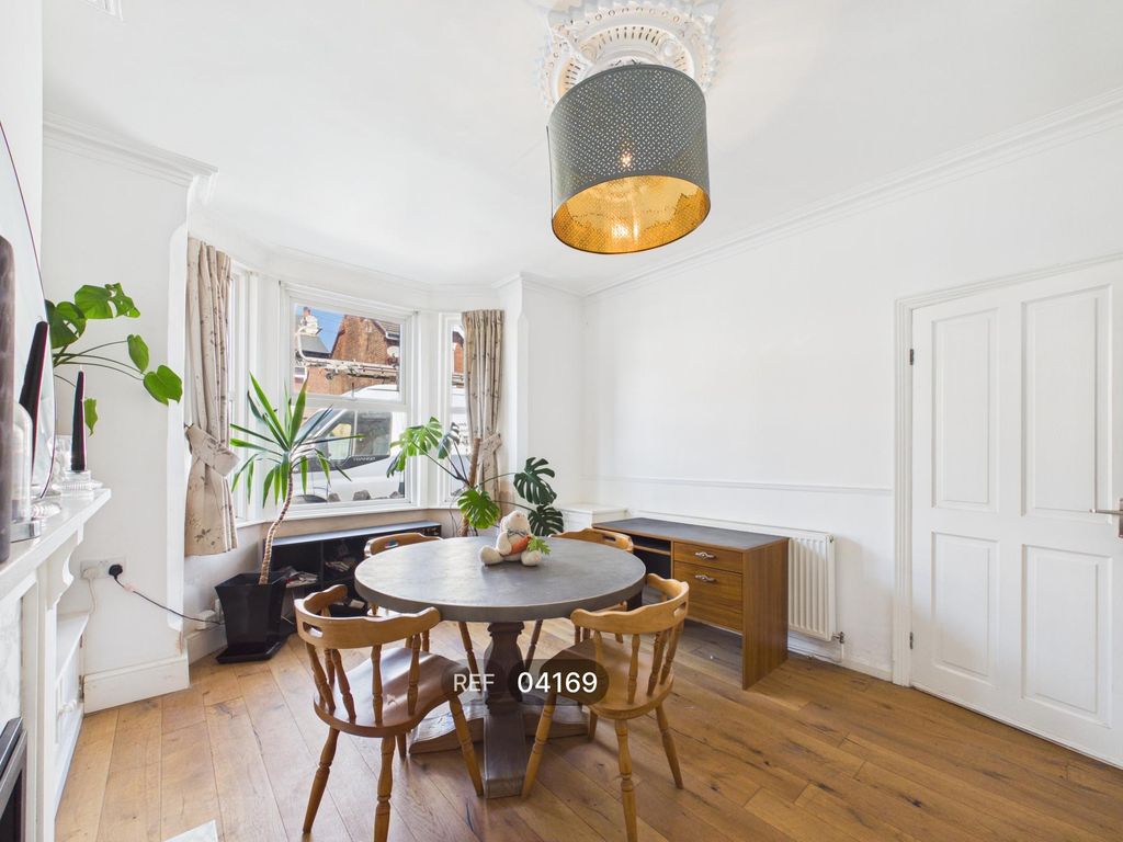 Property photo 3 of 18 Dining Room