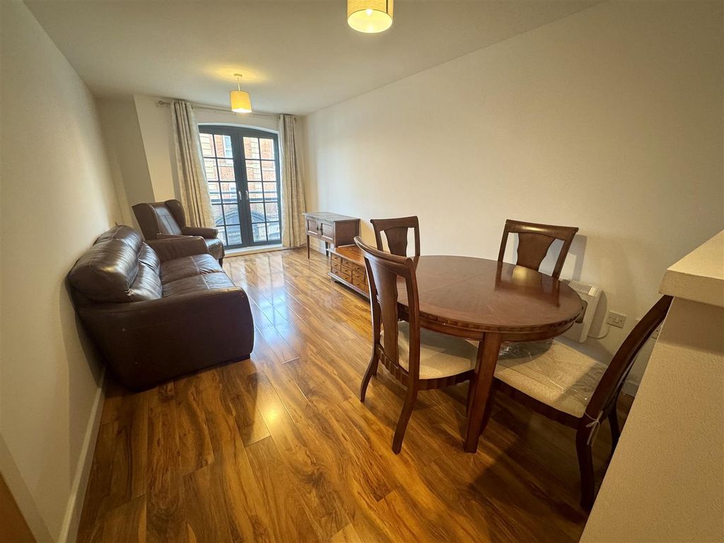 Property photo 3 of 7 Tempimagefpoabq.Jpg