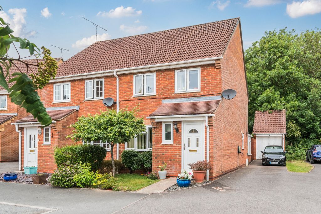 Property photo 1 of 18