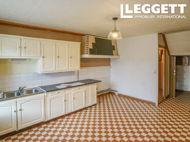 Property photo 2 of 10